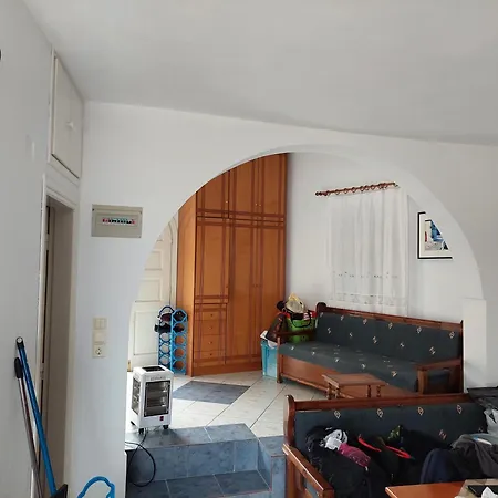 Akrotiri Cosy With Private Patio And Scenic View 아파트 *